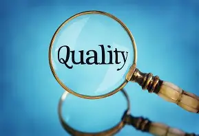 متخصصون محترفون